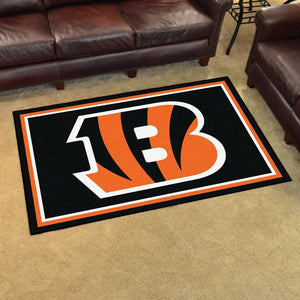 Cincinnati Bengals Plush Rug - 4’ x 6’ (44’’x71’’) - NFL Area Rug