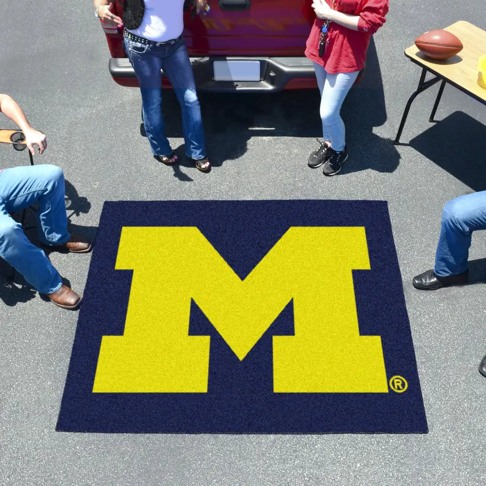 University of Michigan Tailgater Mat - 59.5’’ x 71’’ - College Tailgater Mat