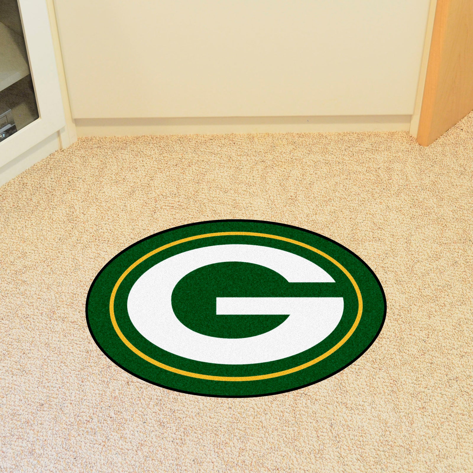 Fanmats Green Bay Packers 8ft. x 10 ft. Plush Area Rug